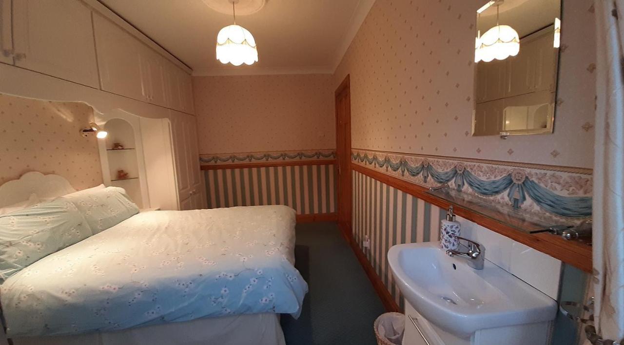 Dunkineely Village Cottage מראה חיצוני תמונה
